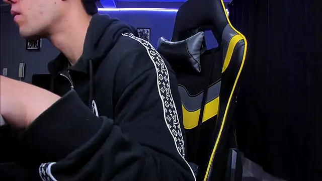 alexgiraldo   online show from 24, 10, 2025