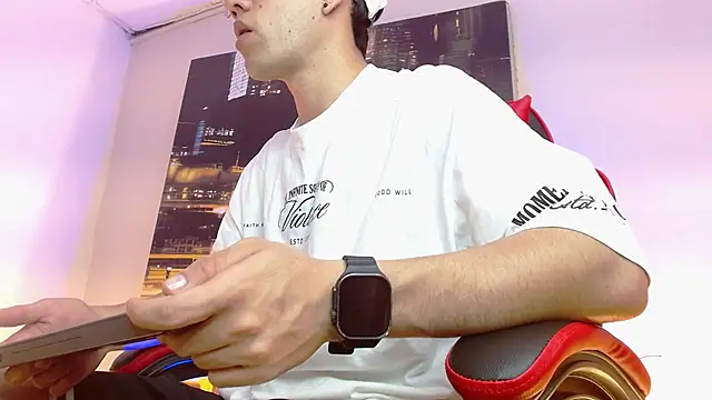 Snapshot of alexgiraldo__ chatting on 17, 3, 2026 alexgiraldo online show from 17, 3, 2026