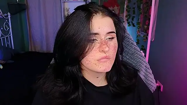 Dark Shine online show from 18, 10, 2025