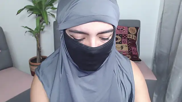 jade nassar online show from 9, 10, 2025