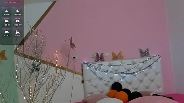 Snapshot of sofi_san chatting on 4, 11, 2025 sofi san online show from 4, 11, 2025