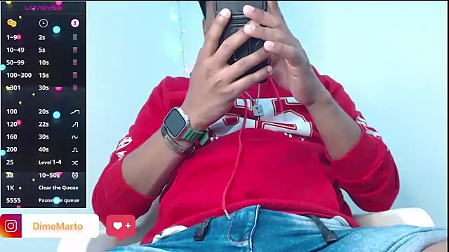 Snapshot of mike_black_22 chatting on 18, 3, 2026 mike black 22 online show from 18, 3, 2026