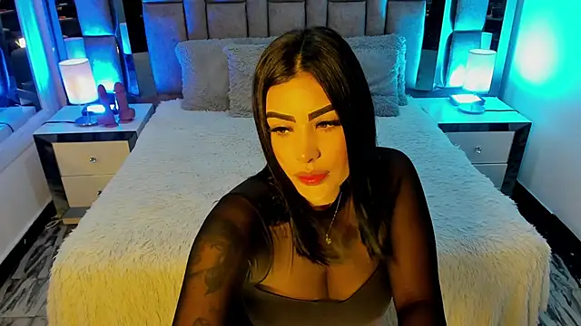 MaddyGray  online show from 5, 1, 2026