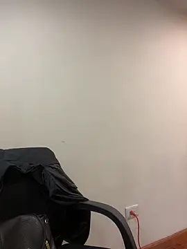 Alyha Cortes online show from 3, 3, 2026