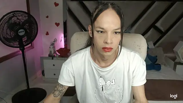 sara slut21 online show from 17, 1, 2025