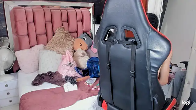 sara slut21 online show from 7, 2, 2025