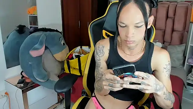 sara slut21 online show from 24, 11, 2025