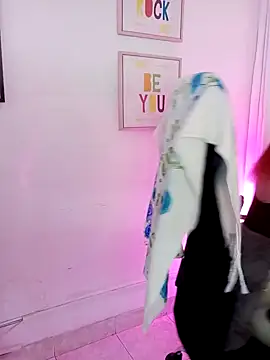 kim7  online show from 2, 3, 2026