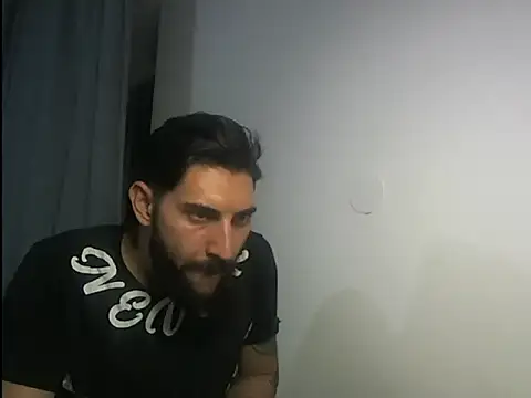 Snapshot of Alexgrc13 chatting on 9, 10, 2025 Alexgrc13 online show from 9, 10, 2025