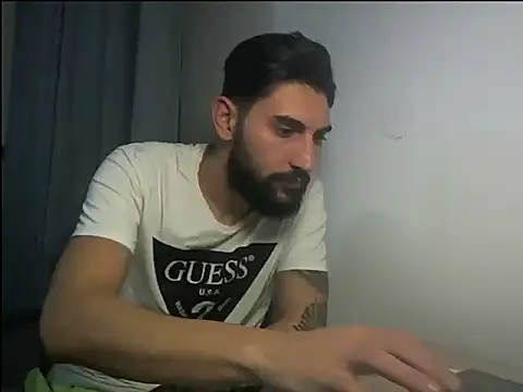 Snapshot of Alexgrc13 chatting on 11, 10, 2025 Alexgrc13 online show from 11, 10, 2025