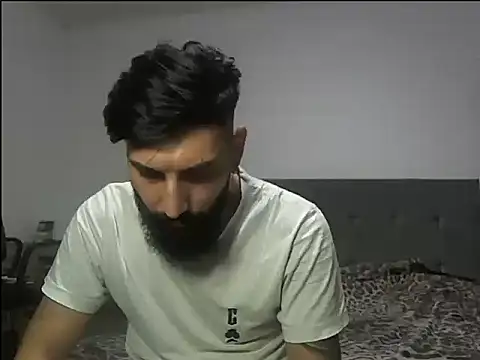 Snapshot of Alexgrc13 chatting on 27, 11, 2025 Alexgrc13 online show from 27, 11, 2025