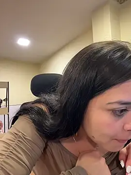 Emily Rivers  online show from 4, 3, 2026