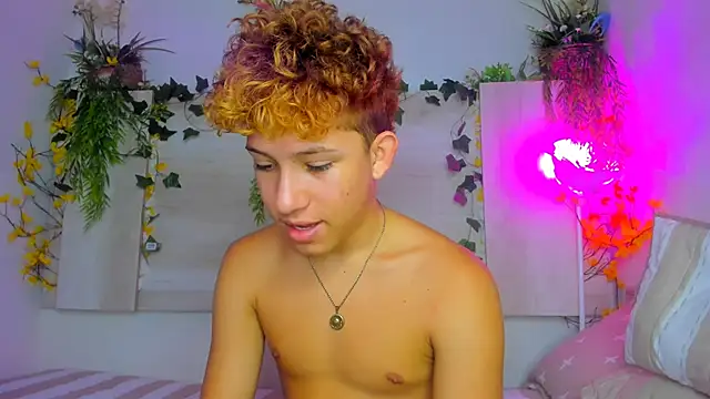 Angel superhuge online show from 20, 11, 2025