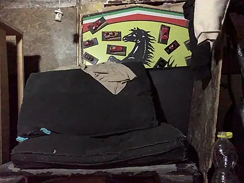 lovehairymature90 online show from 19, 3, 2026