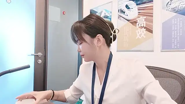 Snapshot of KKMM168 chatting on 18, 11, 2025 KKMM168 online show from 18, 11, 2025