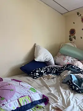 MiaRousexxx  online show from 4, 10, 2025