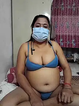 Snapshot of mature_mimi chatting on 20, 11, 2025 mature mimi online show from 20, 11, 2025