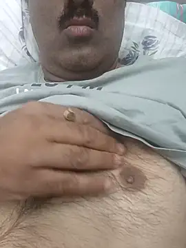 Snapshot of moonflower25 chatting on 19, 3, 2026 moonflower25 online show from 19, 3, 2026