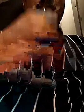 Snapshot of moonflower25 chatting on 4, 4, 2026 moonflower25 online show from 4, 4, 2026