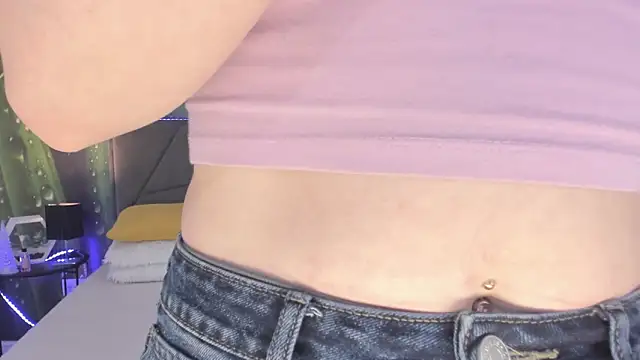 HollyTailors online show from 9, 2, 2026