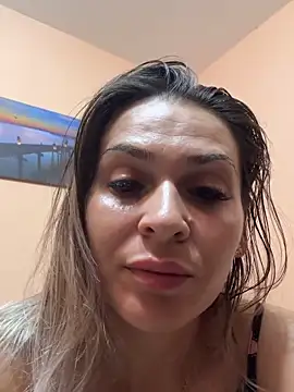 Snapshot of iSelena chatting on 21, 9, 2025 iSelena online show from 21, 9, 2025