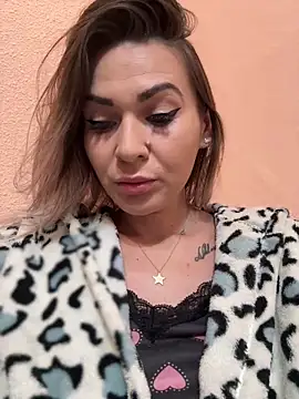 Snapshot of iSelena chatting on 27, 9, 2025 iSelena online show from 27, 9, 2025
