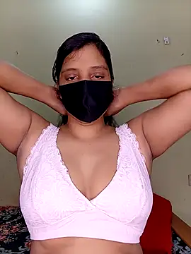 Snapshot of Rose-luckey chatting on 27, 10, 2025 Rose-luckey online show from 27, 10, 2025