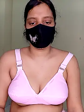 Snapshot of Rose-luckey chatting on 31, 10, 2025 Rose-luckey online show from 31, 10, 2025