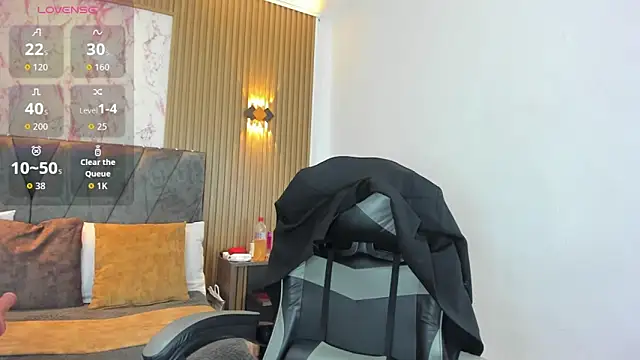 Snapshot of Picsis_ chatting on 19, 11, 2025 Picsis online show from 19, 11, 2025