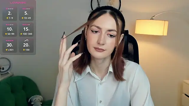 EasterBlink online show from 22, 11, 2025