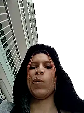 Zoe73  online show from 15, 9, 2025