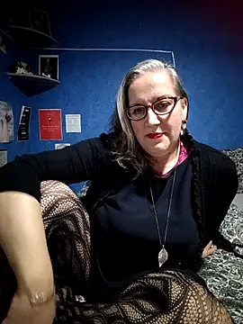 Snapshot of Feelineducentre chatting on 1, 11, 2025 Feelineducentre online show from 1, 11, 2025