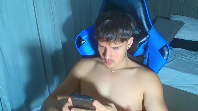 SEXYBOY VC online show from 3, 10, 2025