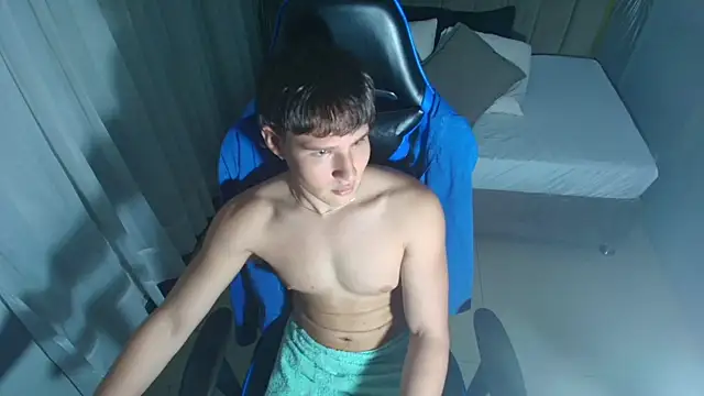 SEXYBOY VC online show from 6, 10, 2025