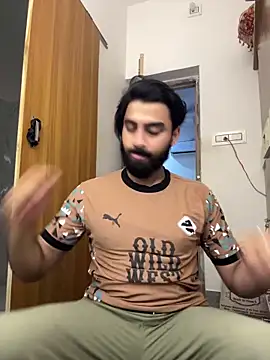 hottestboy03 online show from 8, 10, 2025