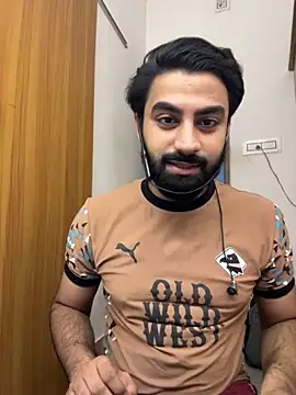 hottestboy03 online show from 13, 10, 2025