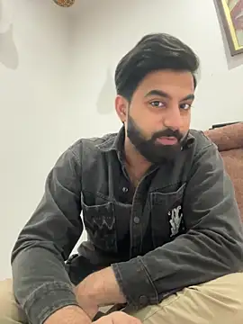 hottestboy03 online show from 18, 12, 2025