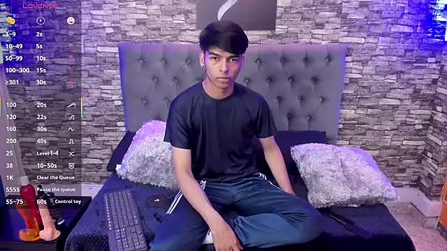 OnlyJos online show from 9, 10, 2025