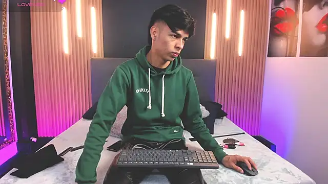 OnlyJos online show from 17, 12, 2025