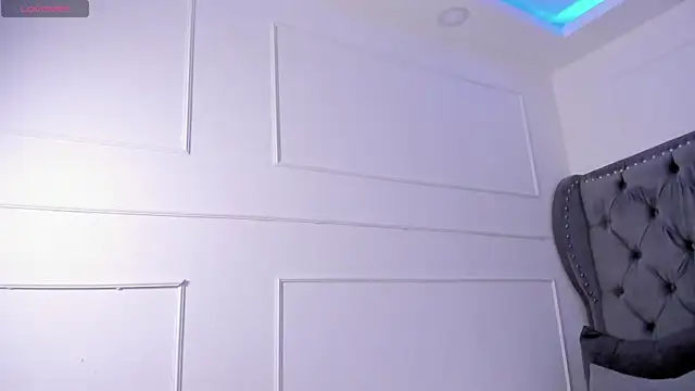 Snapshot of scarlett_buunny chatting on 28, 10, 2025 scarlett buunny online show from 28, 10, 2025