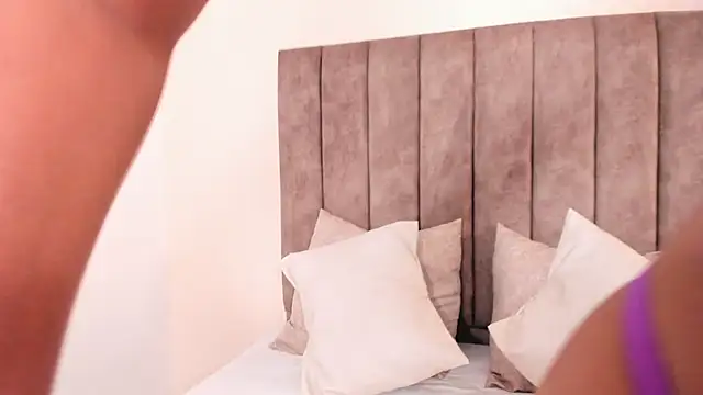 Snapshot of scarlett_buunny chatting on 9, 11, 2025 scarlett buunny online show from 9, 11, 2025