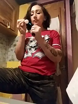 Snapshot of Dirtywhitebitch5150 chatting on 23, 9, 2025 Dirtywhitebitch5150 online show from 23, 9, 2025