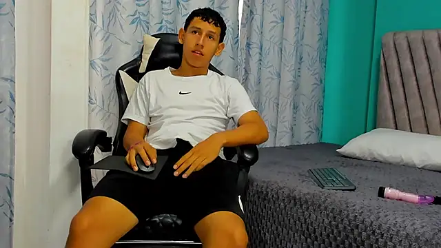 Felipe Gonzales online show from 23, 9, 2025