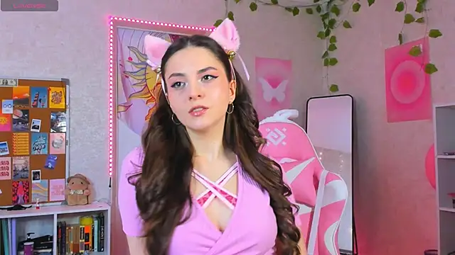 lunariaxoxo online show from 13, 11, 2025