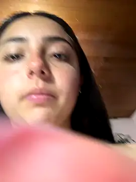 Snapshot of Dulce_1408 chatting on 13, 11, 2025 Dulce 1408 online show from 13, 11, 2025