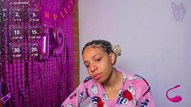 yumi hanna online show from 5, 10, 2025