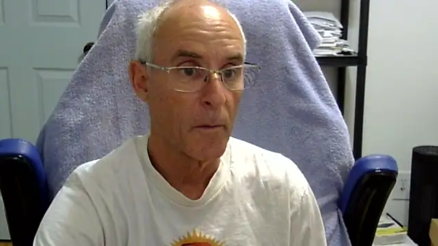 Snapshot of funone1999 chatting on 26, 9, 2025 funone1999 online show from 26, 9, 2025