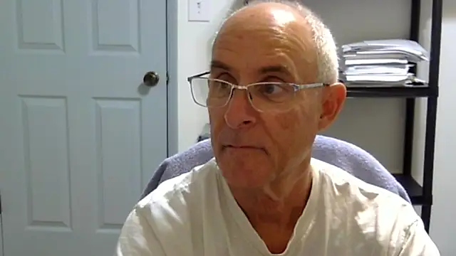 Snapshot of funone1999 chatting on 19, 10, 2025 funone1999 online show from 19, 10, 2025