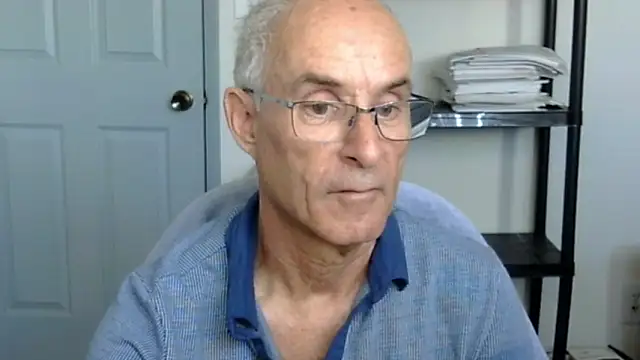 Snapshot of funone1999 chatting on 5, 11, 2025 funone1999 online show from 5, 11, 2025