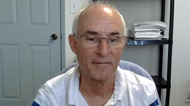 Snapshot of funone1999 chatting on 9, 11, 2025 funone1999 online show from 9, 11, 2025